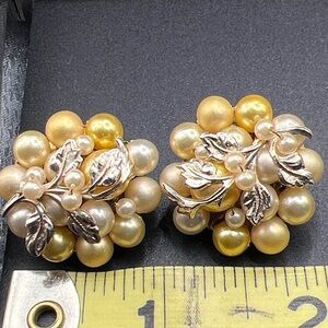 Vintage 1950’s Japan Cluster Bead Earrings